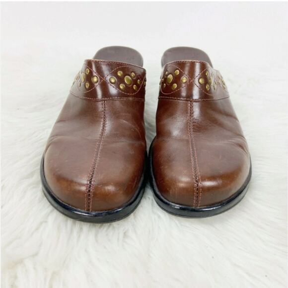 Clarks Brown Leather Clogs Size 7 M Women Studded Comfort Slip-On Mule Heels - Picture 6 of 11